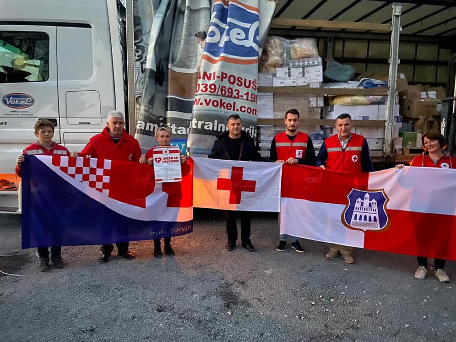 CK Grude i CK Posušje: Dopremljena humanitarna pomoć Banovini!